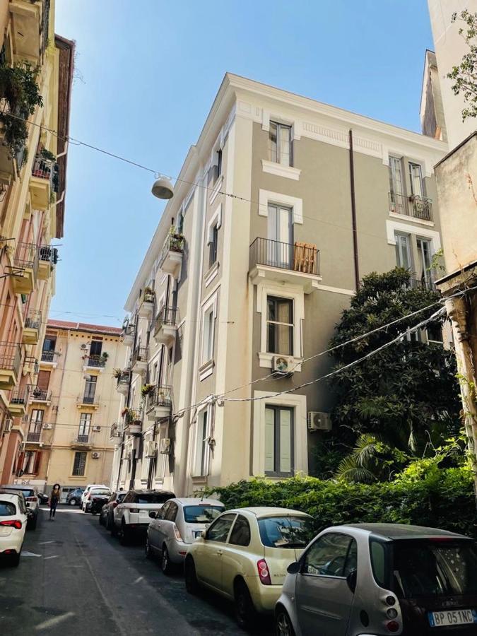 Montello Guest House & Apartment Catânia Exterior foto